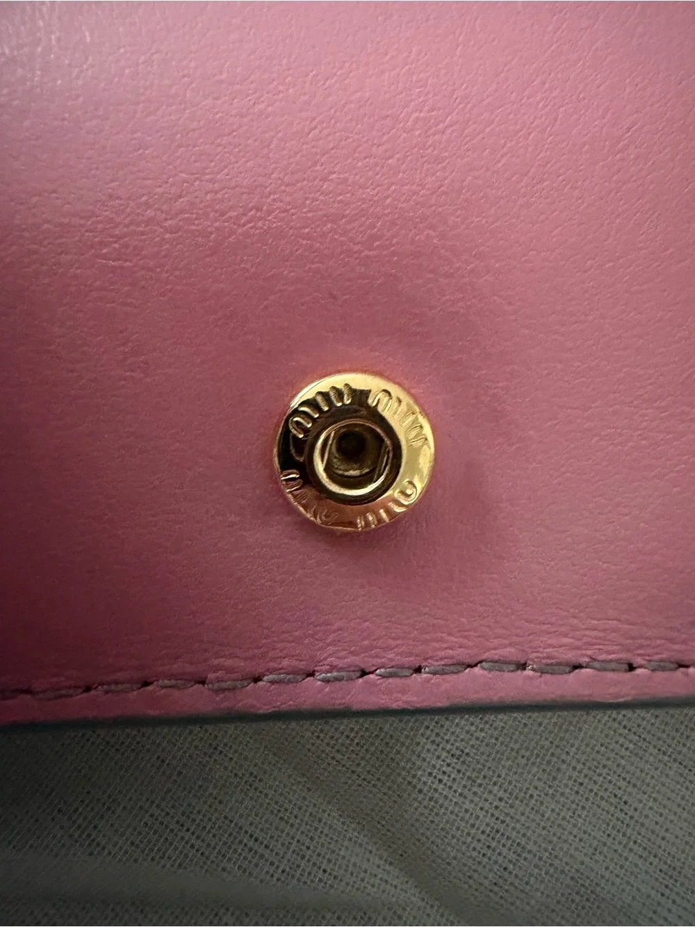 Miu Miu Gray Leather Wallet with Pink Heart Print